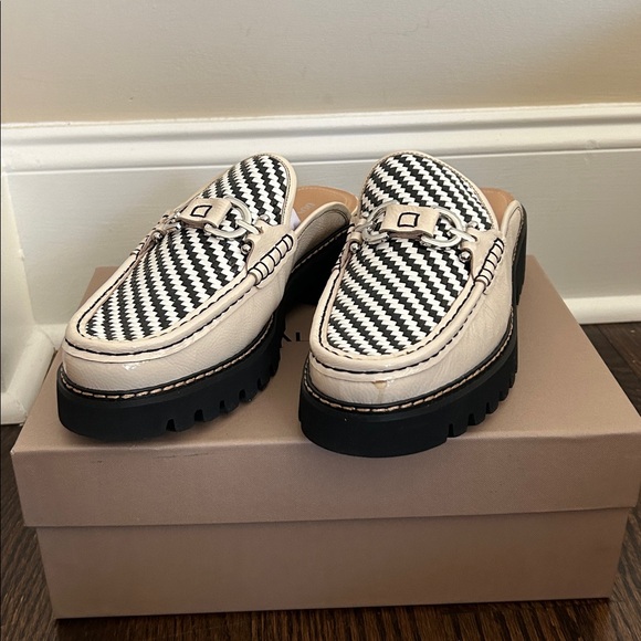 Donald J. Pliner Slip-Ons - Picture 3 of 8